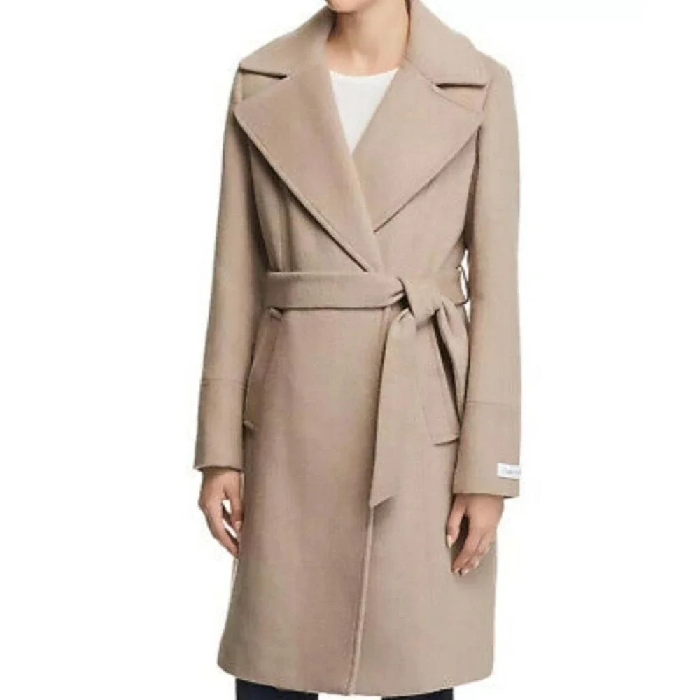 Calvin‎ Klein Notched Collar Wrap Coat In wheat angora blend size 8